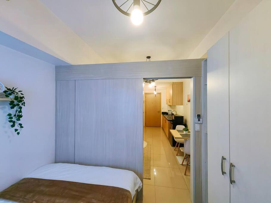 Apartment 1br Condotel W Balcony Sm Light Residences -lt02 *