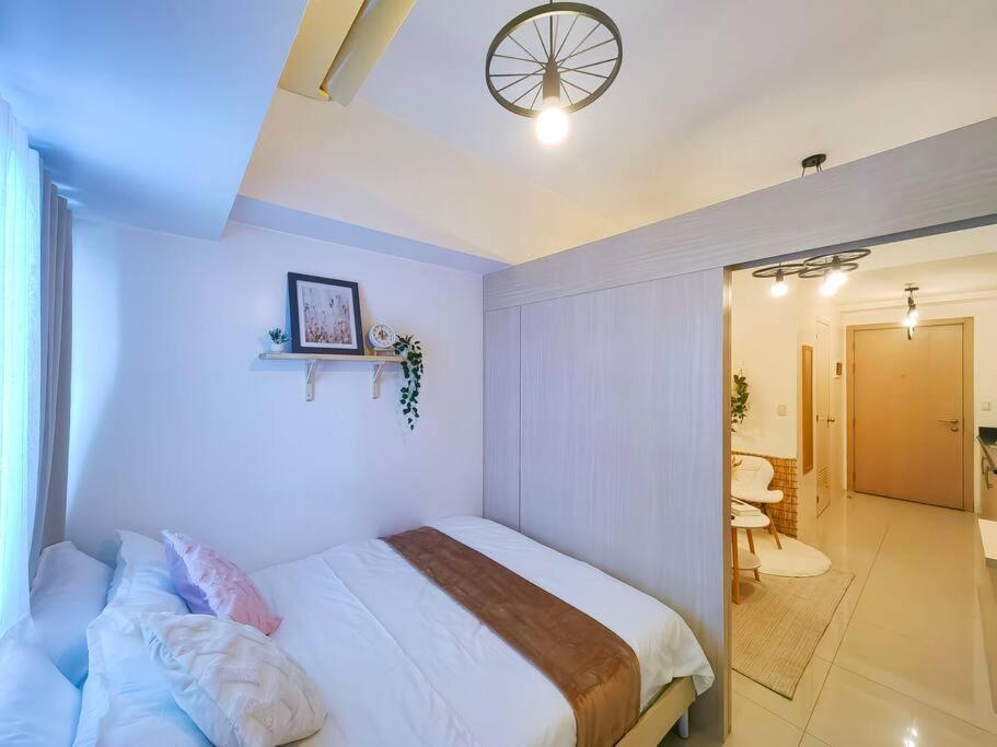 1br Condotel W Balcony Sm Light Residences -lt02 Apartment *