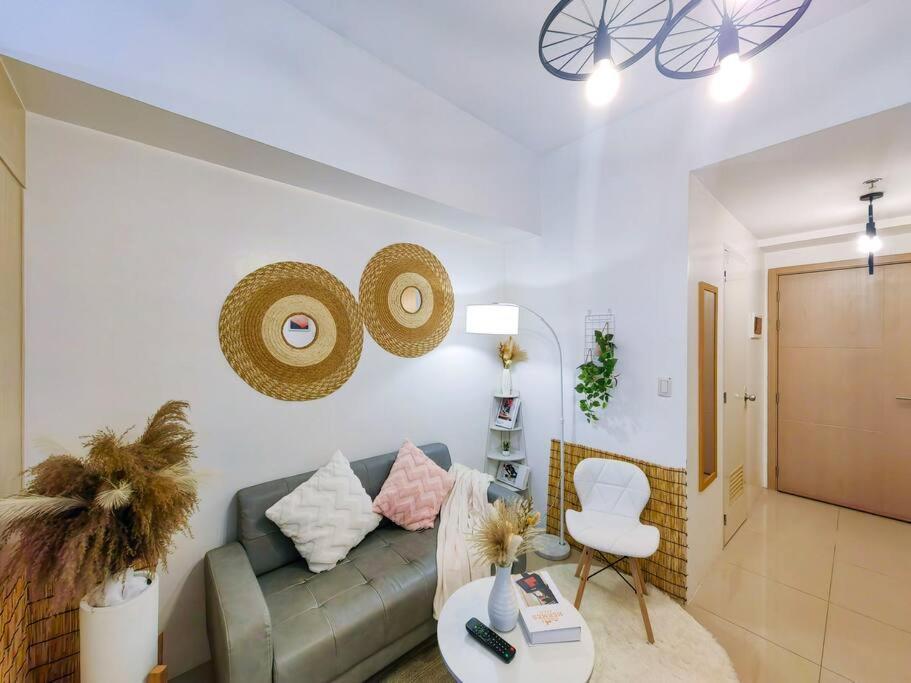 1br Condotel W Balcony Sm Light Residences -lt02 Apartment Manila