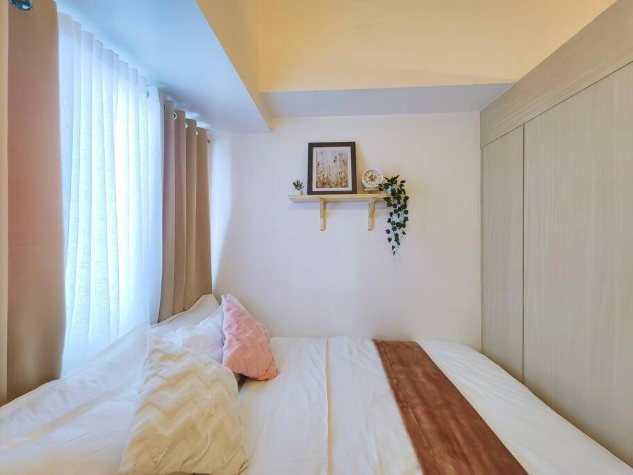 1br Condotel W Balcony Sm Light Residences -lt02 Apartment
