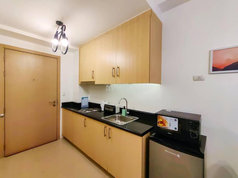 Apartment 1br Condotel W Balcony Sm Light Residences -lt02 Manila